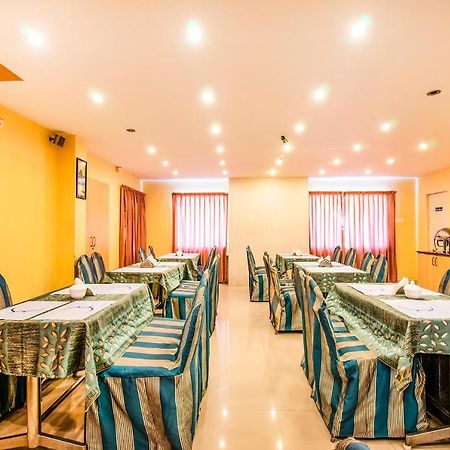 Hotel Crescent Inn Chennai Esterno foto